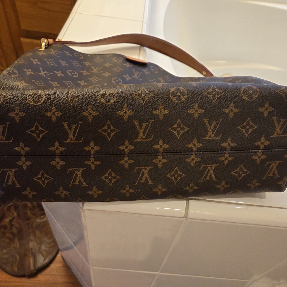 Louis Vuitton Graceful MM Monogram Canvas Shoulder Bag in Brown with Pink Lining - Picture 8 of 10